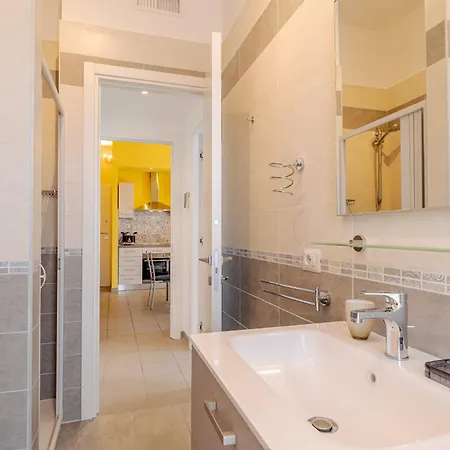 Comentina Railway Functional Flat * Asti