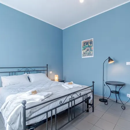 Apartman Guesthost - Comentina Railway Functional Flat