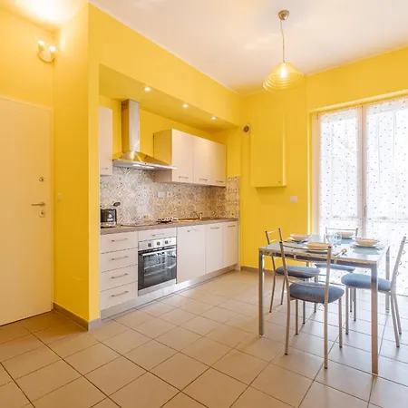 Comentina Railway Functional Flat Apartment Asti