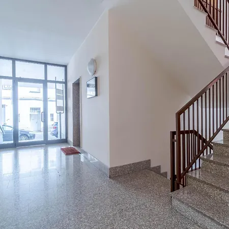 Comentina Railway Functional Flat Lejlighed Asti