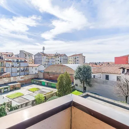 Apartment Comentina Railway Functional Flat