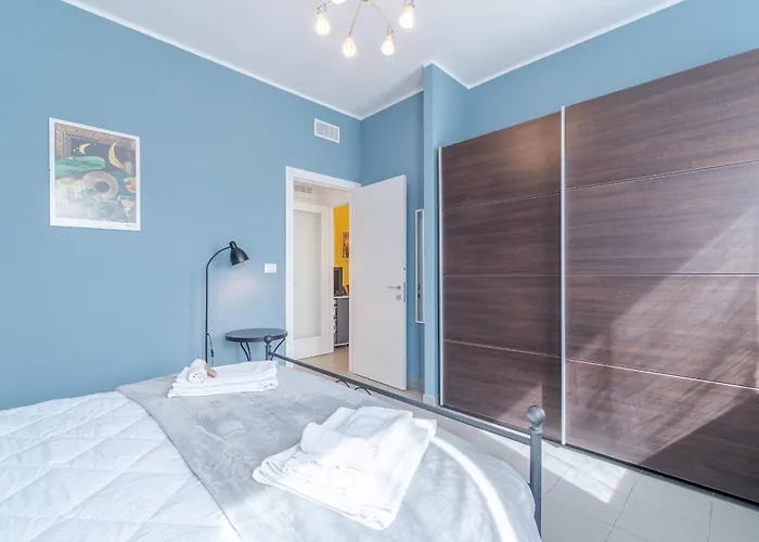Guesthost - Comentina Railway Functional Flat * 아스티